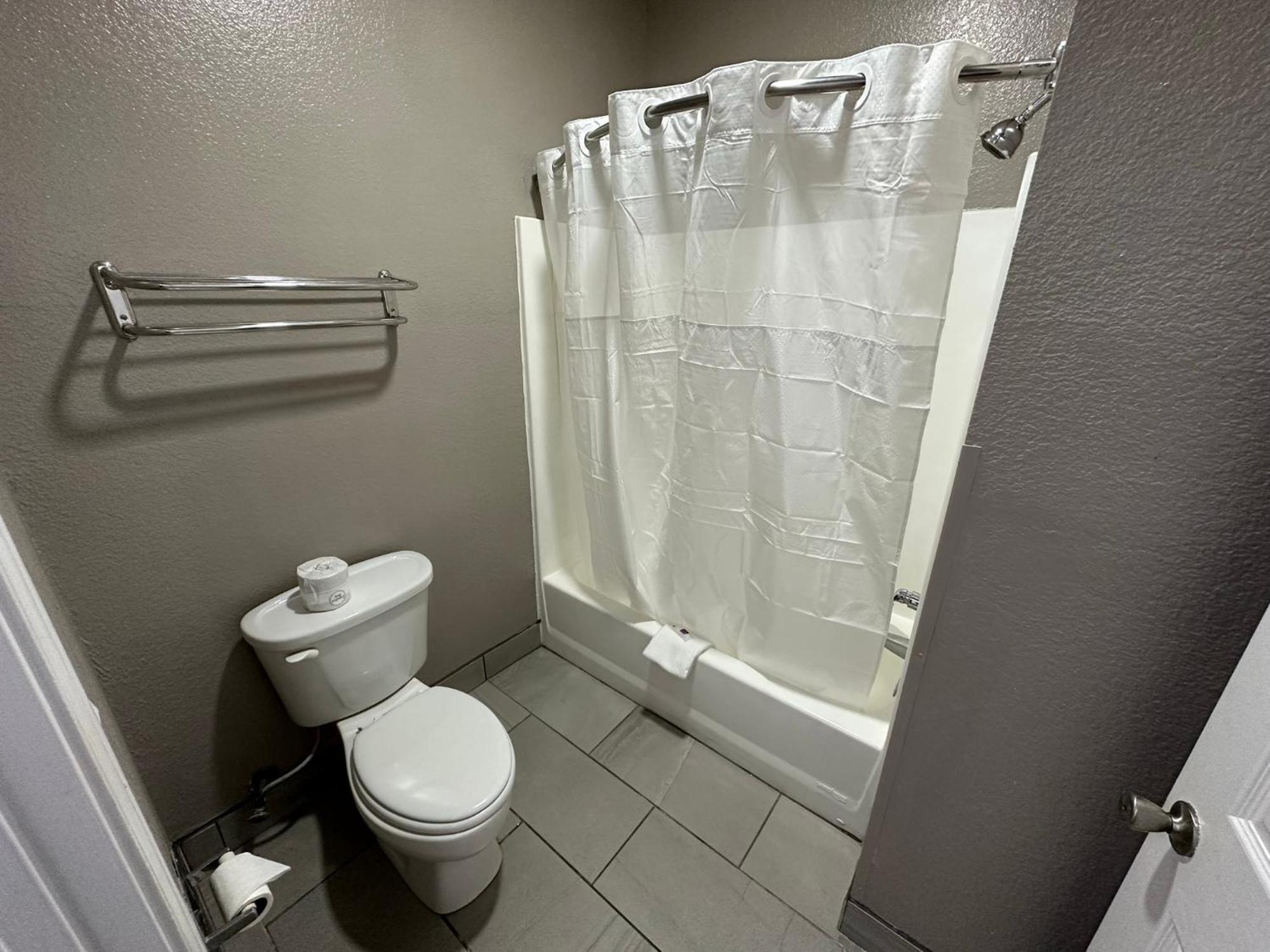 Motel 6 Alvarado Tx Екстериор снимка